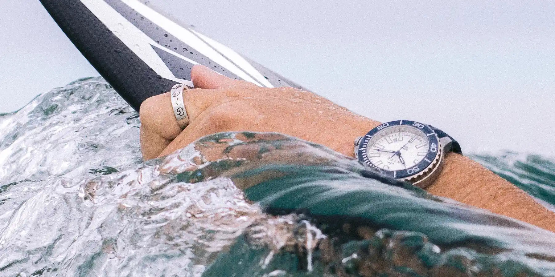 Best Watches for Surfing, Diving and Ocean Swimming in Saltwater – NITE ...